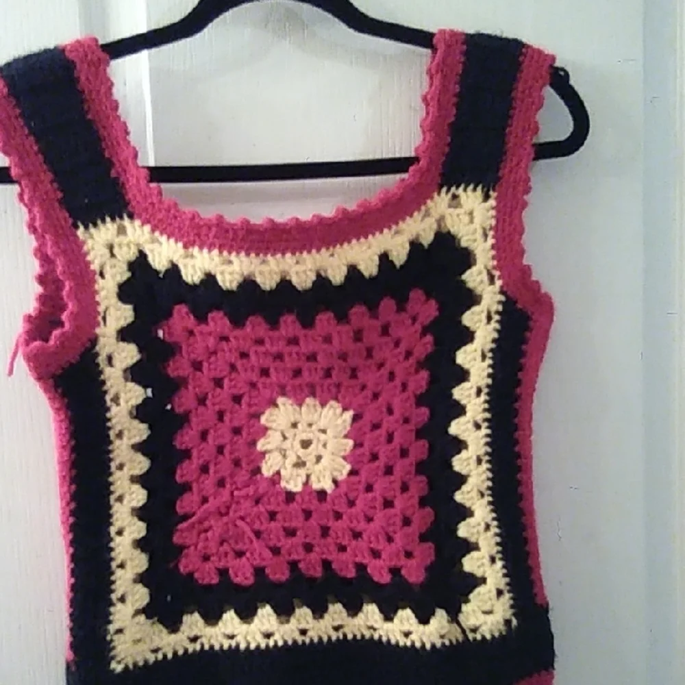 LF Multi Color Boxy Tank Top - Picture 2 of 6